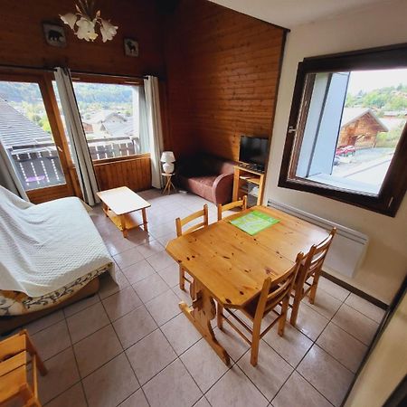 Superbe Appartement Au Centre De Samoens Exterior photo
